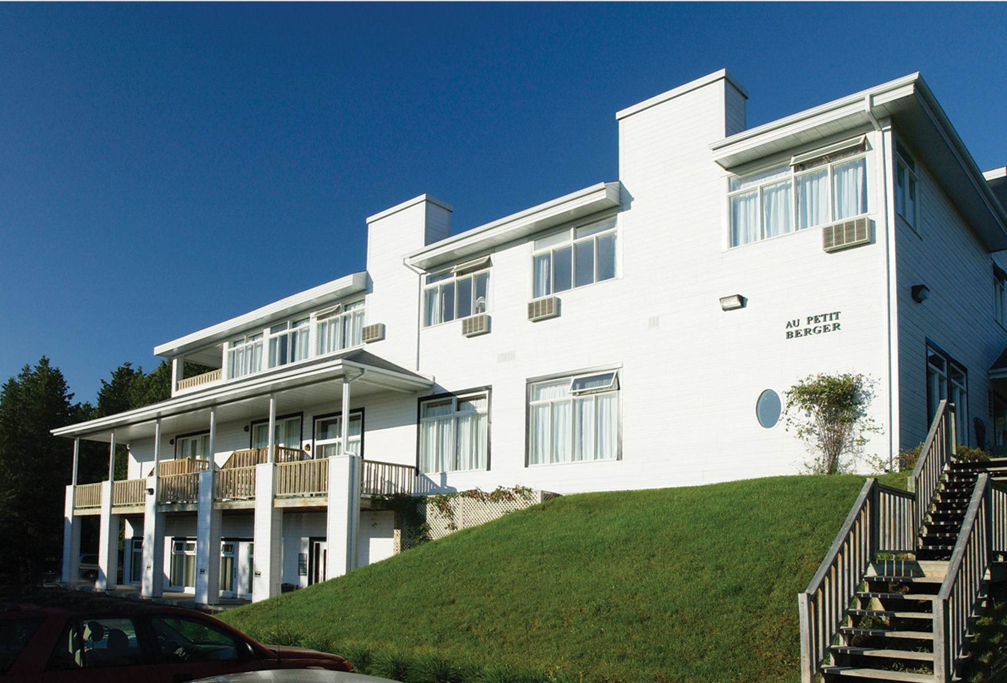 Hôtel au Petit Berger La Malbaie Exterior foto