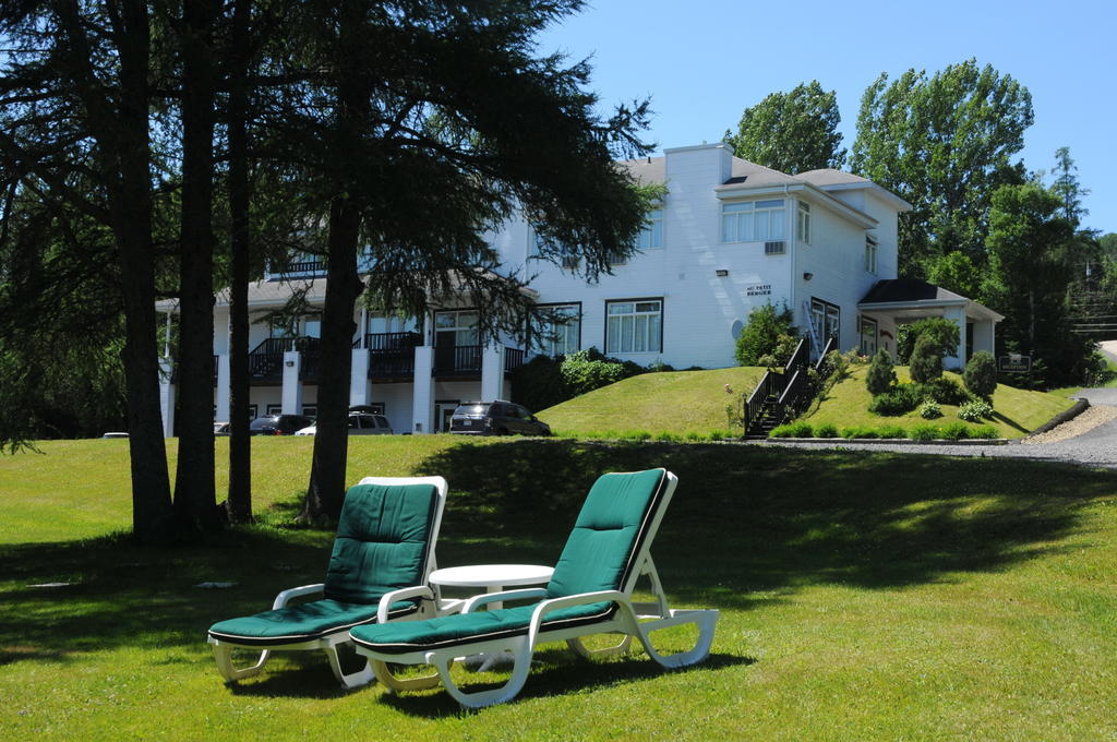 Hôtel au Petit Berger La Malbaie Exterior foto